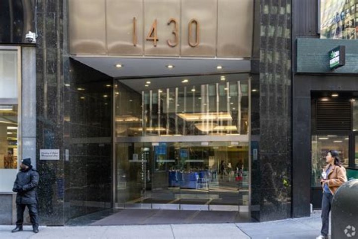 1430 Broadway: The Heart of Midtown Manhattan