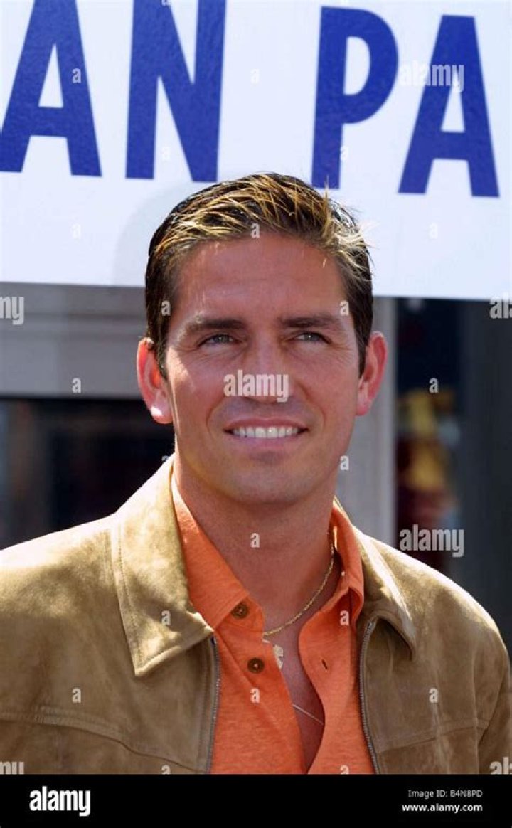 Caviezel: The Rising Star Who's Making Waves in Hollywood