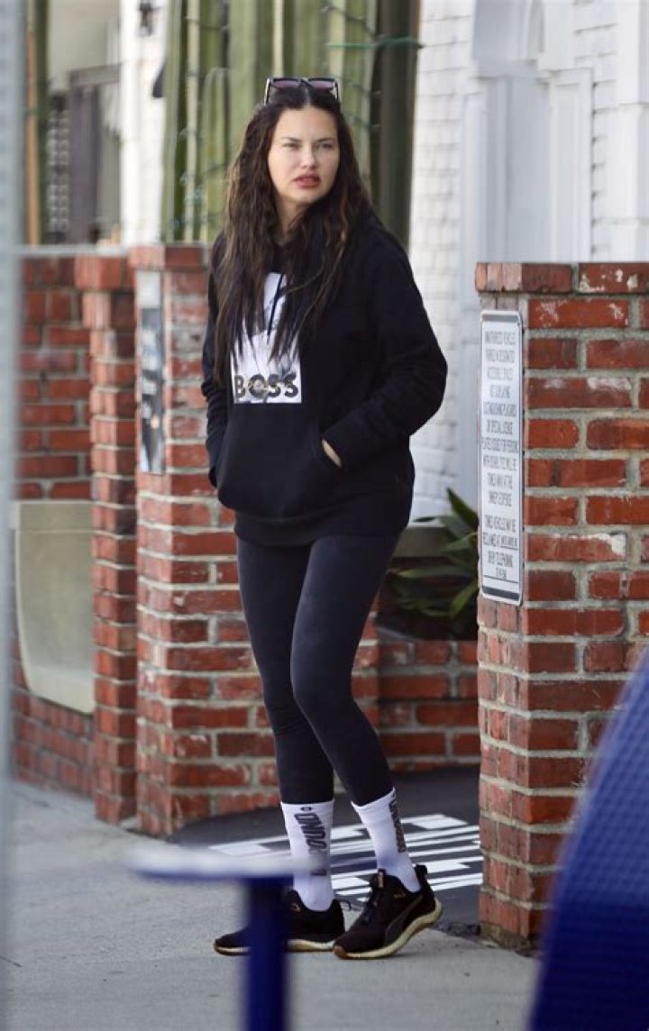 Embracing Beauty: The Story of Adriana Lima's Chubby Moments