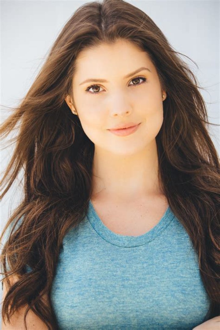 A Glimpse into the Life of Amanda Cerny: The Multi-Talented Star