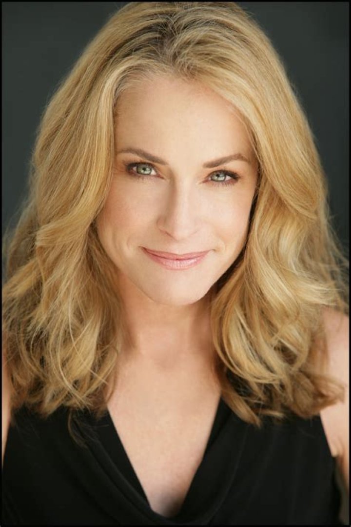 A Glimpse into the Life and Career of Amanda Wyss