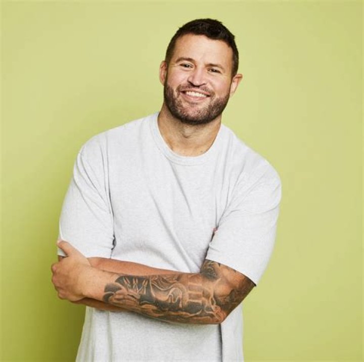 Exploring the Digital Realm of Andrew Hamilton: YeahMad