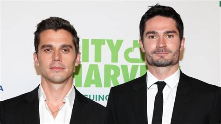 Unveiling the Connection Between Antoni Porowski and Hugh Jackman