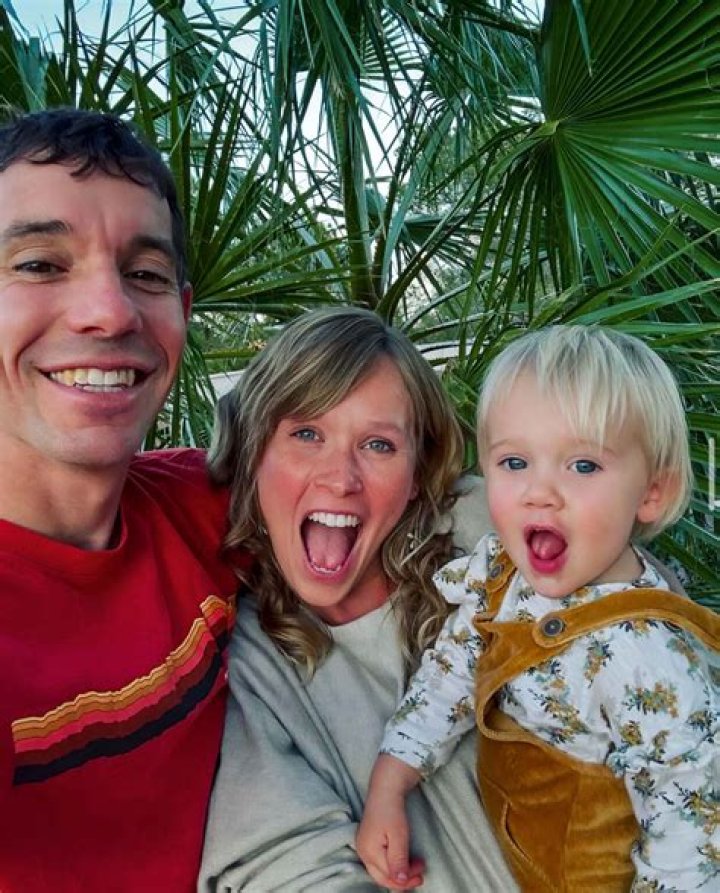 Are Alex Honnold and Sanni Still Together? A Closer Look at Their Relationship