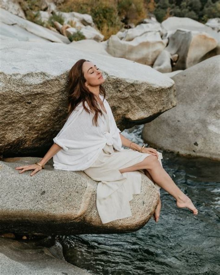 Discovering Autumn Mukhopadhyay: A Journey Through Her Instagram