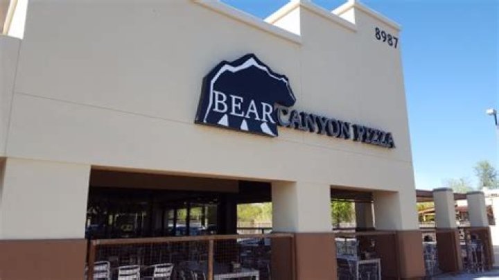 Discovering the Flavors of Bear Canyon Pizza Tucson