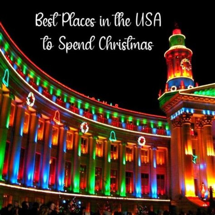 Best Places to Visit for Christmas in the USA