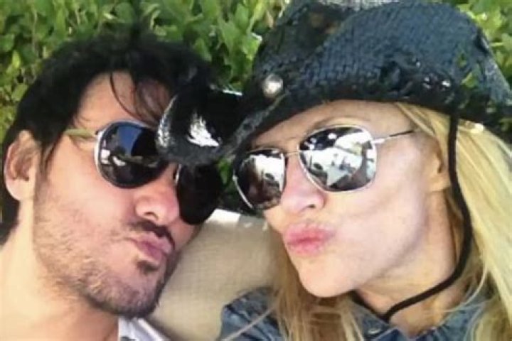 Beto Cuevas Wife: A Deep Dive into the Life of the Renowned Musician and His Beloved Partner