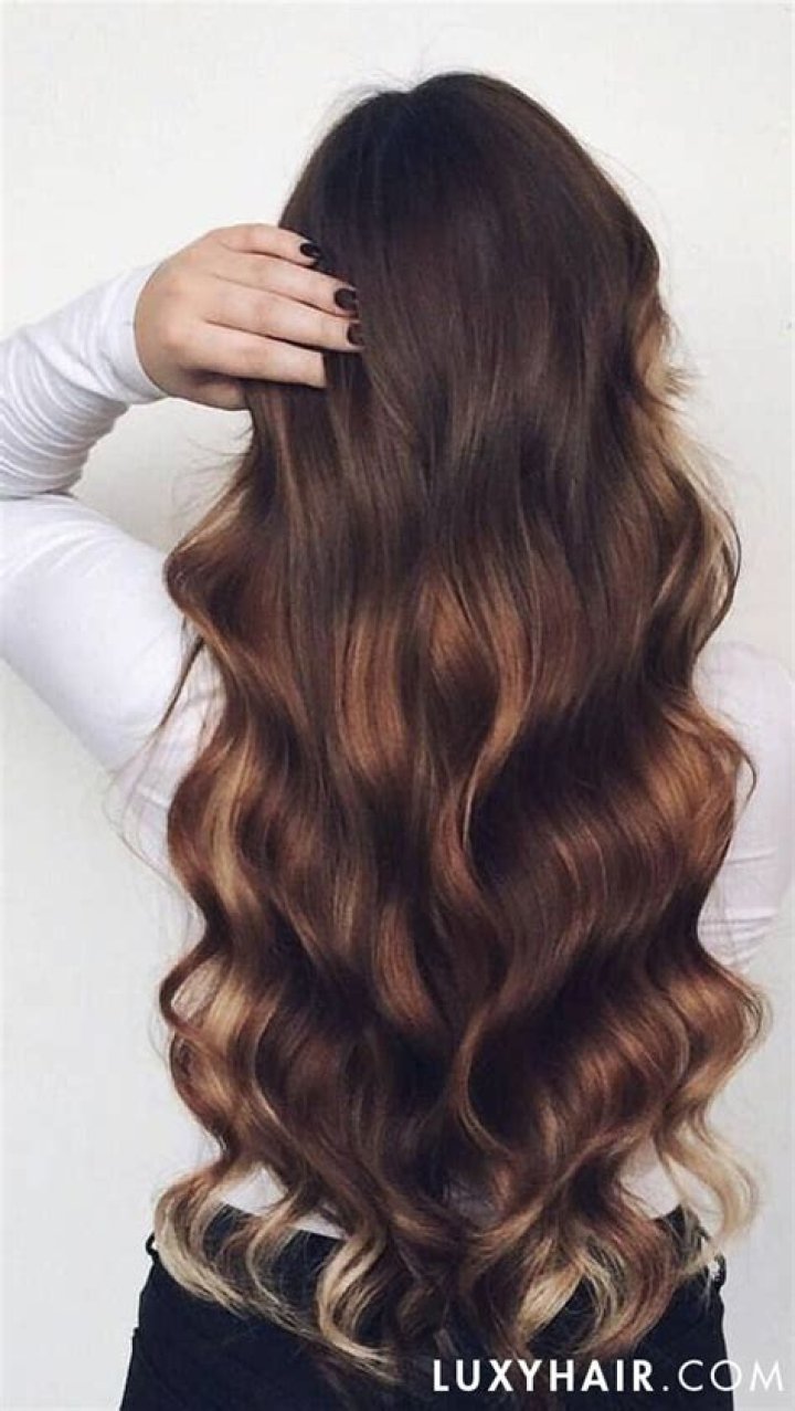 Big Curls Long Hair: The Ultimate Guide to Achieving Gorgeous Curls