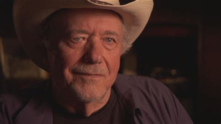 Bobby Bare: The Voice of Country Music’s Storytelling Tradition