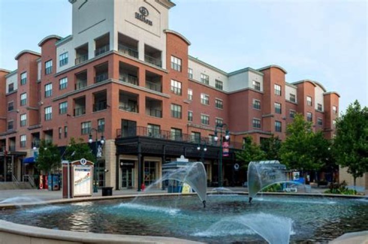 Branson Landing Hilton Promenade: A Premier Destination for Travelers