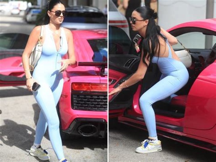 Camilla Araujo Pink: The Rising Star of Fashion and Art