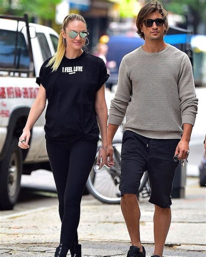 Candice Swanepoel: Who Is She Dating Now?