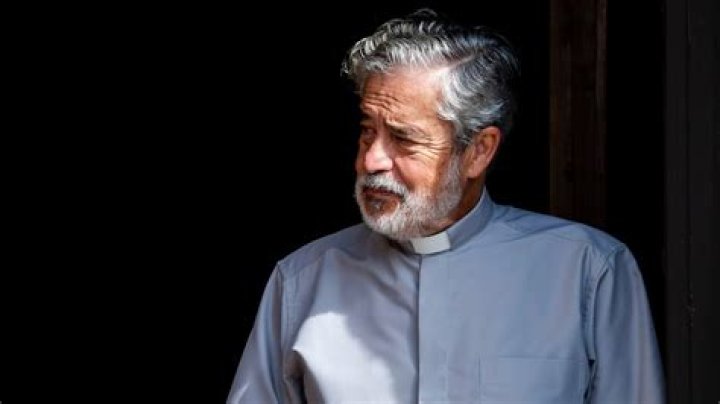 Carlos Iglesias: A Multifaceted Talent and His Impact on Popular Culture