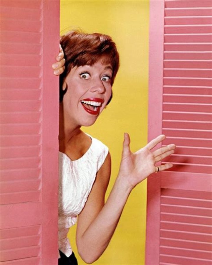 Carol Burnett: The Iconic Comedian Who Redefined Television Comedy