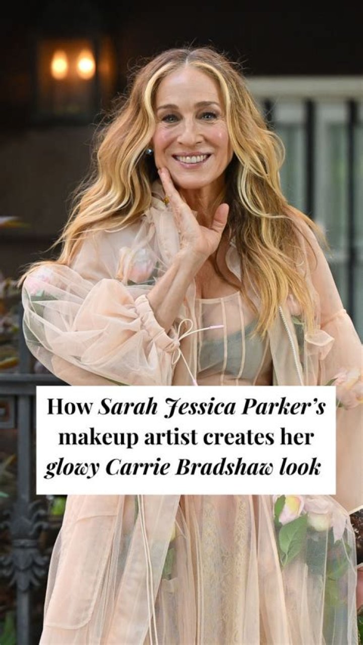 Carrie Bradshaw's Iconic Lipstick: A Timeless Beauty Statement