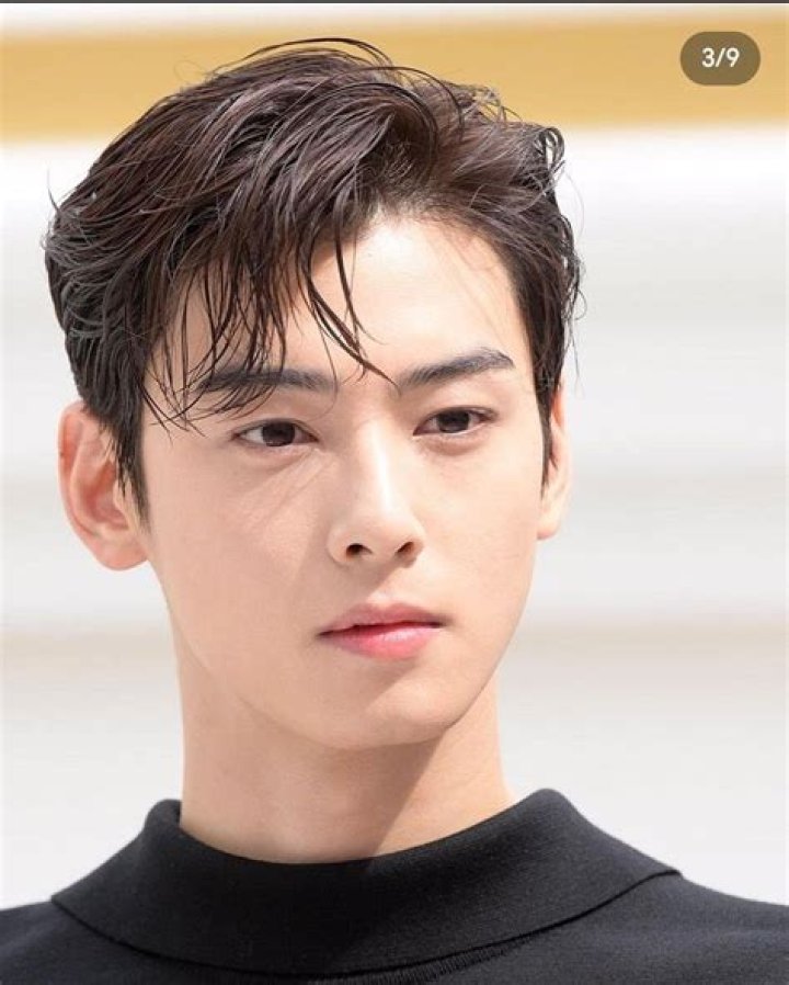 Cha Eun-Woo: A Rising Star in the World of K-Pop and Acting