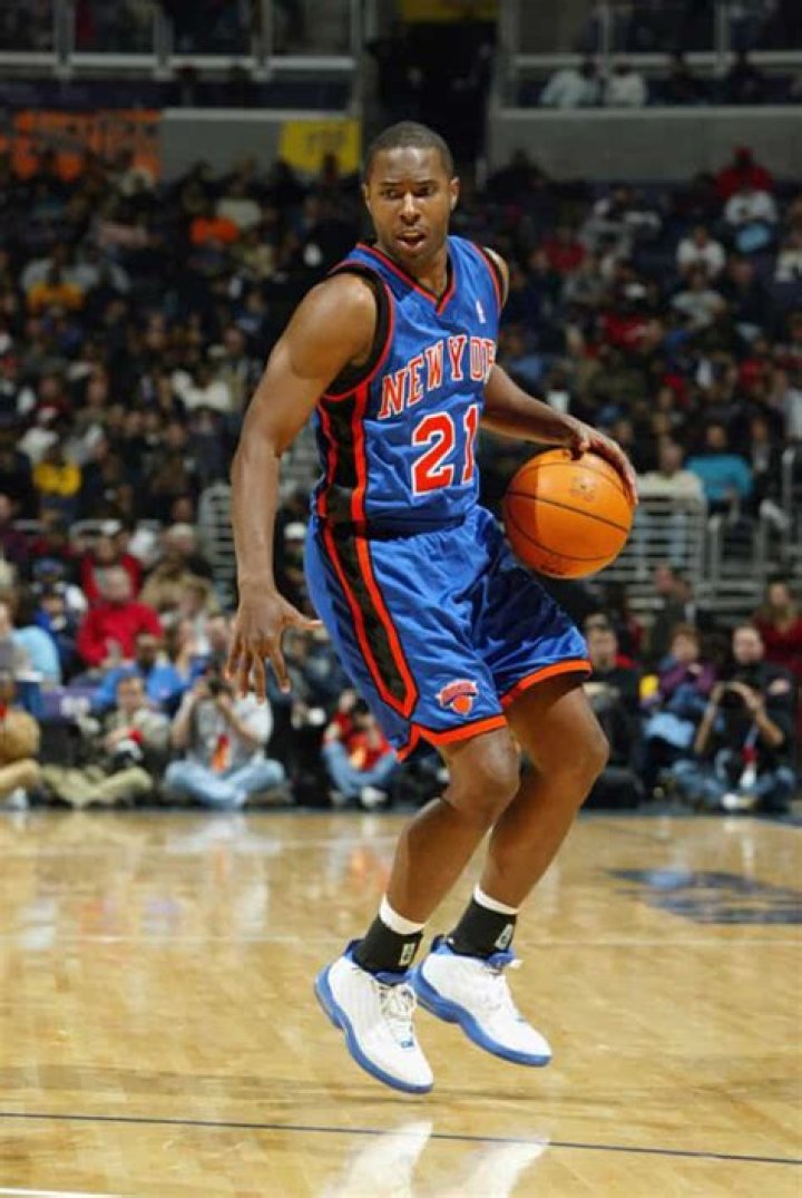 Charlie Ward Net Worth: Unveiling the Wealth of a Multi-Talented Athlete