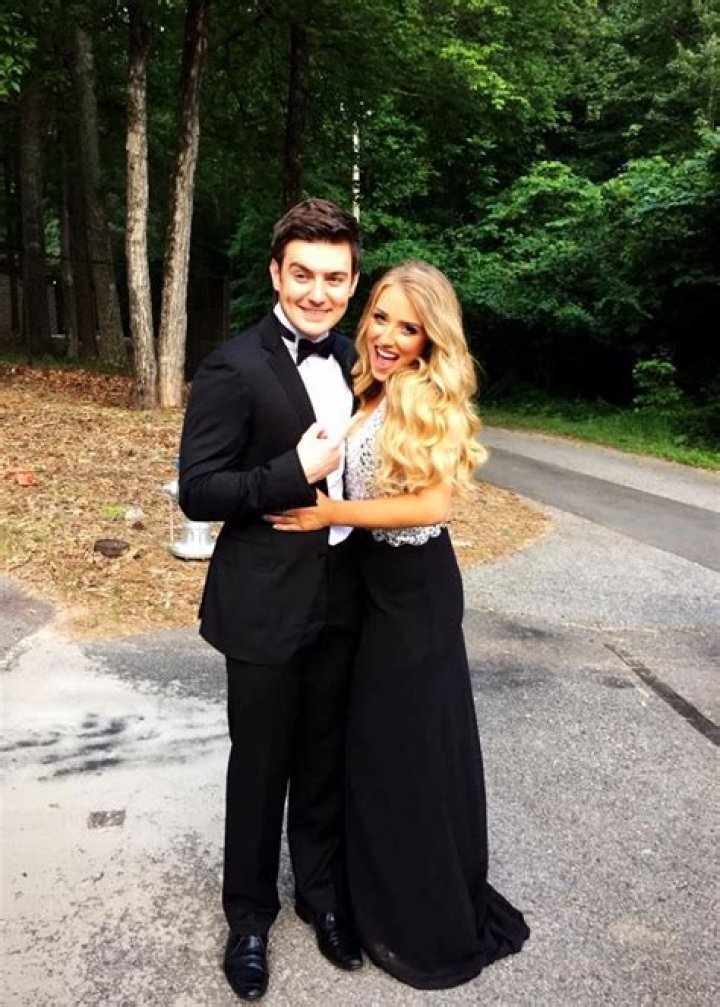 Discover the Truth: Chloe Agnew's Husband - Uncover the Mystery