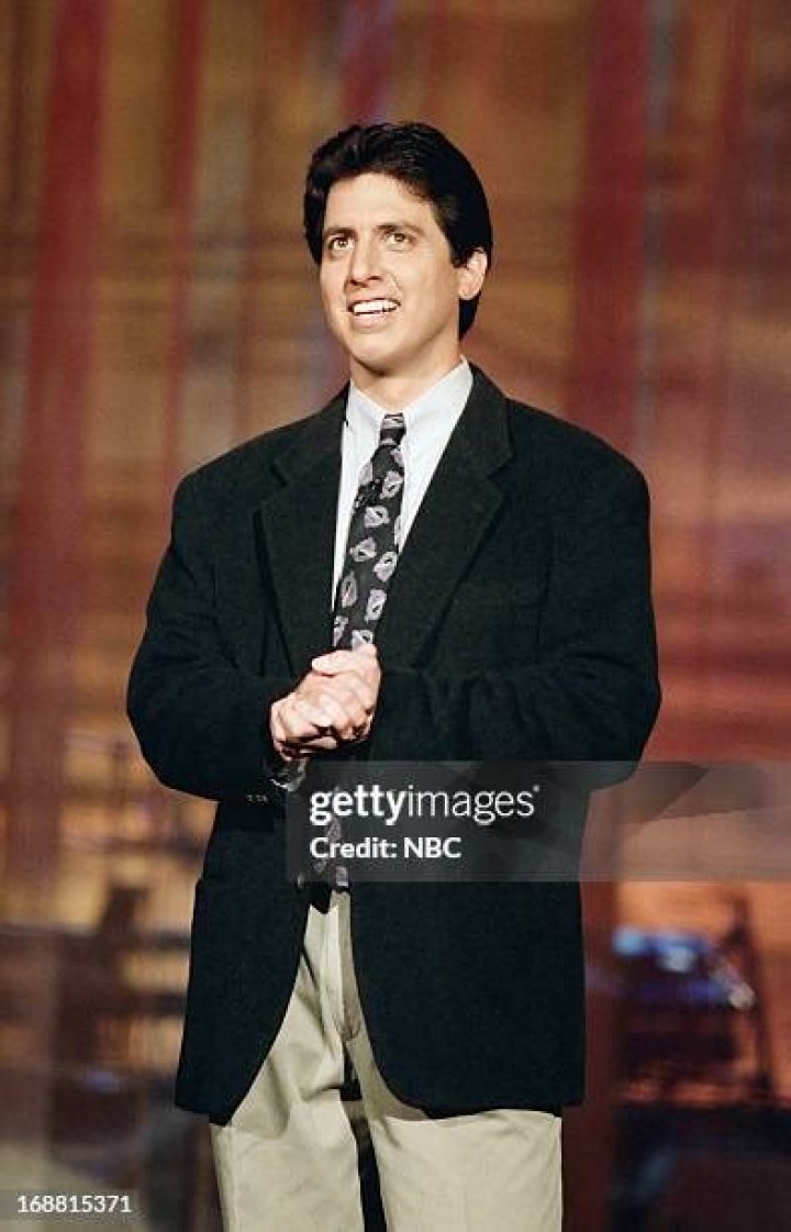 Ray Romano: The Comedian Who Captured Hearts with Humor and Authenticity