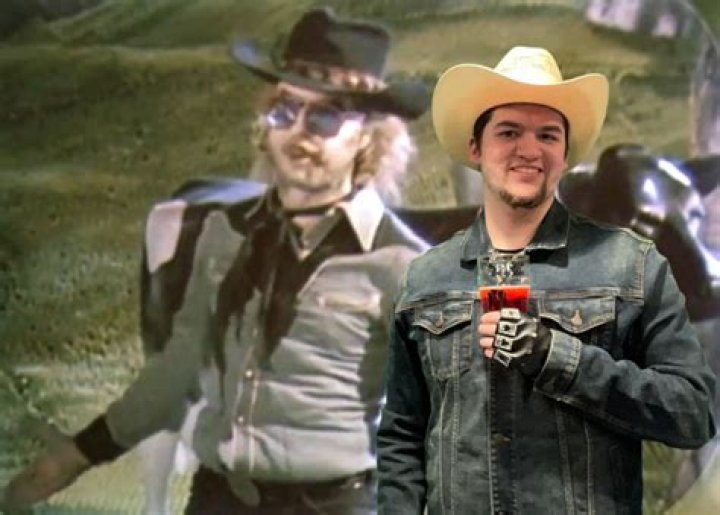 Cowboy Beetlejuice: The Eccentric Fusion of Western Charm and Cinematic Horror