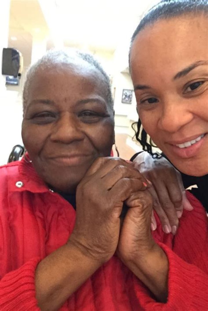 Dawn Staley's Family Photos: A Glimpse into Her Life Beyond Basketball