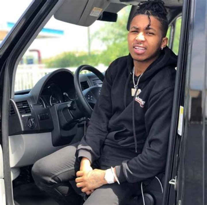 Discovering the World of Deephot.lonk: A Unique Digital Experience