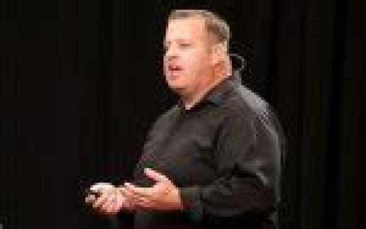 Derral Eves Net Worth: Unveiling the Wealth Behind the Digital Marketing Guru