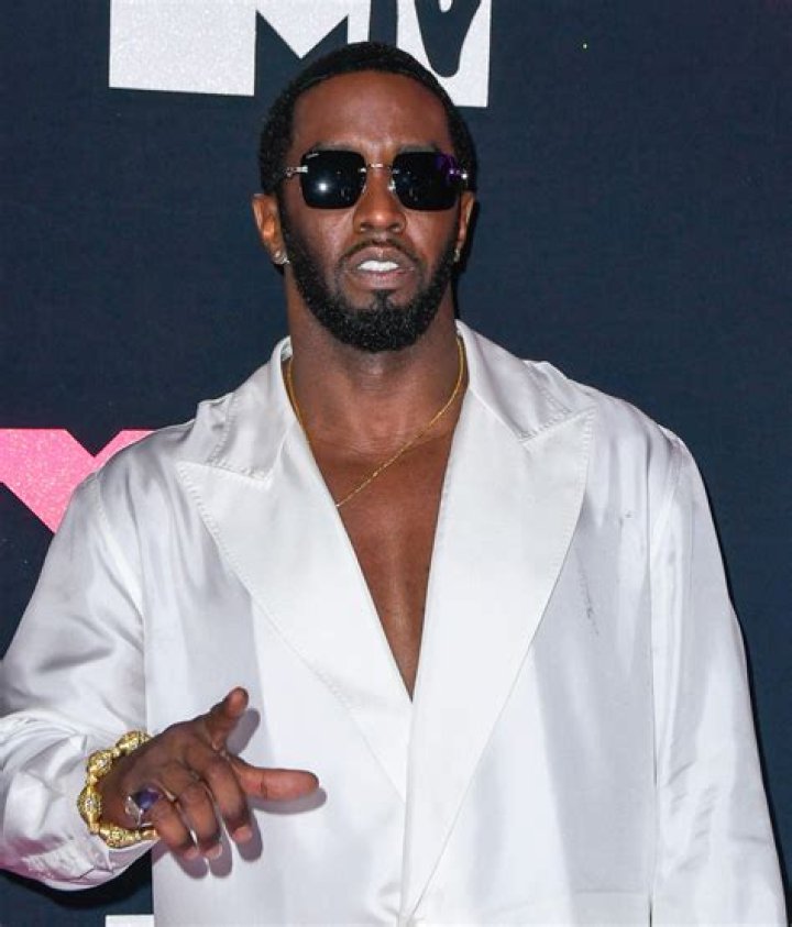 Diddy and Harry Styles: A Dynamic Duo of Music and Style