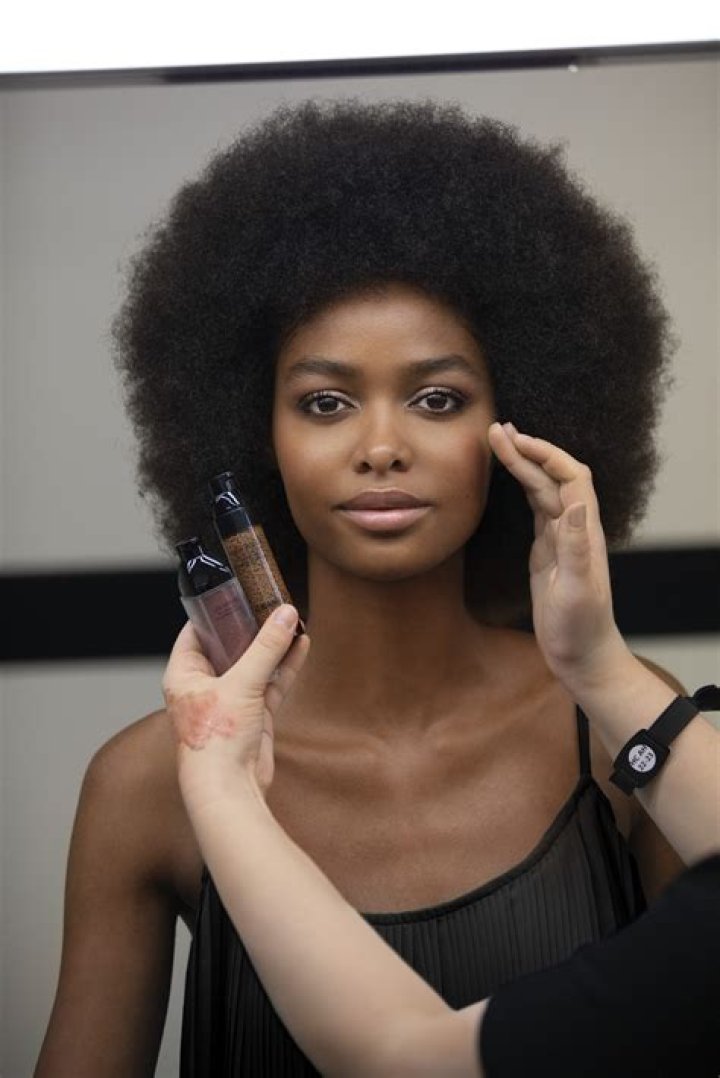 Discover the Beauty of Thai-Style Makeup: A Complete Guide