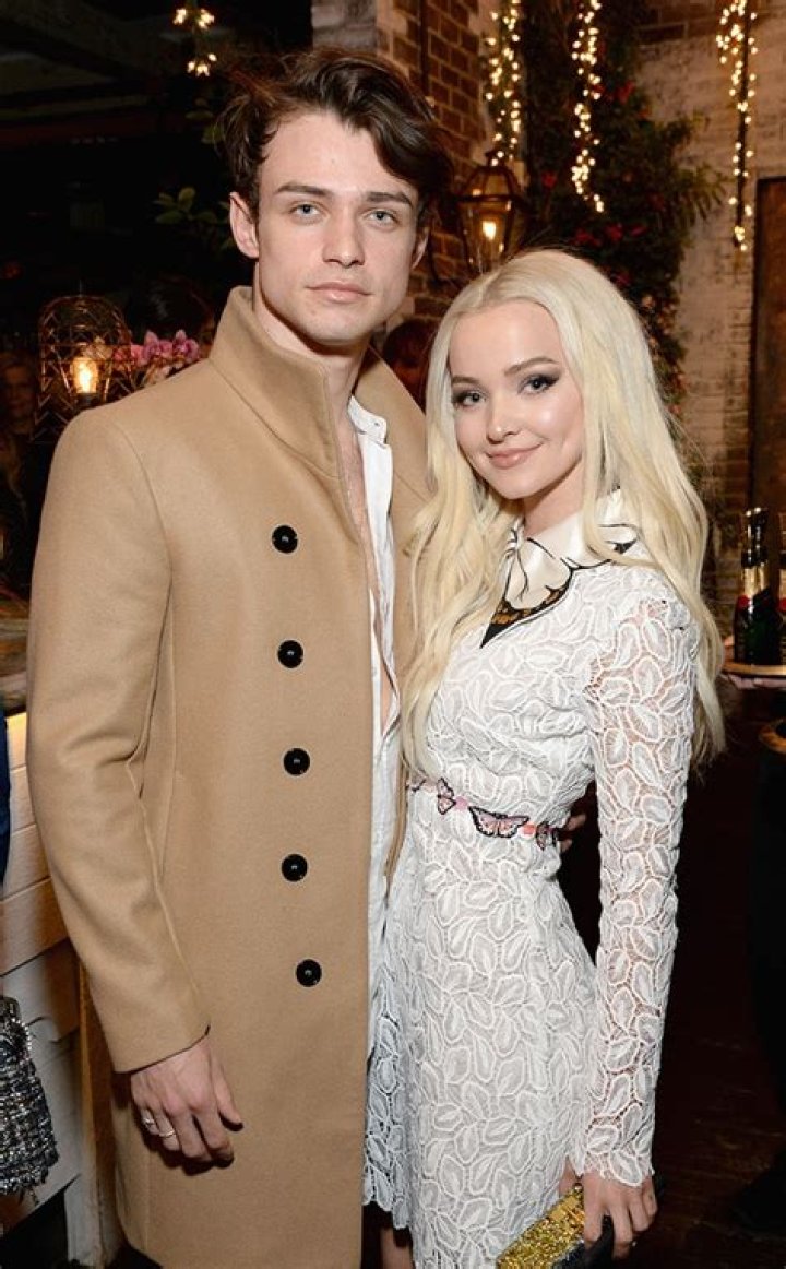 Unveiling the Connection Between Dove Cameron and Thomas Doherty