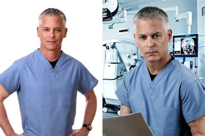 Dr. Michael Hunter: Leading Neurosurgeon and Brain Expert