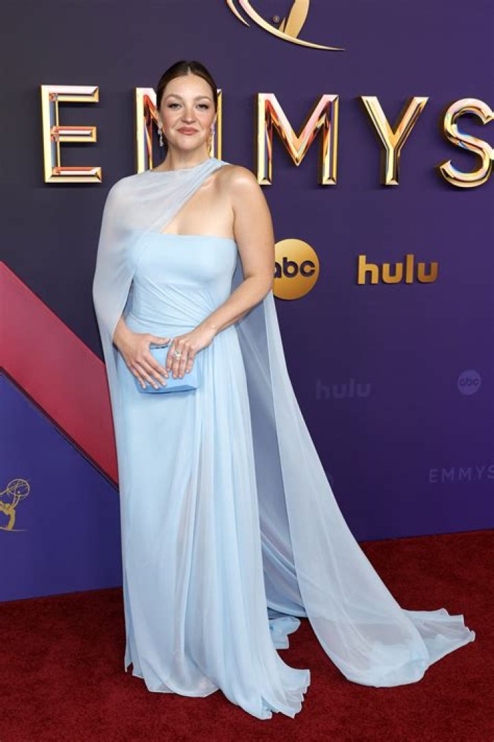 Ebon Moss Bachrach&rsquo;s Emmy Aspirations: A Star on the Rise