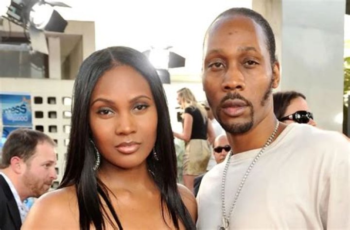 Eboni Mills: The Rising Star of Entertainment