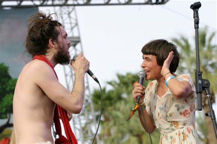 Exploring the Enigma: Edward Sharpe and the Magnetic Zeros' Jade Drugs