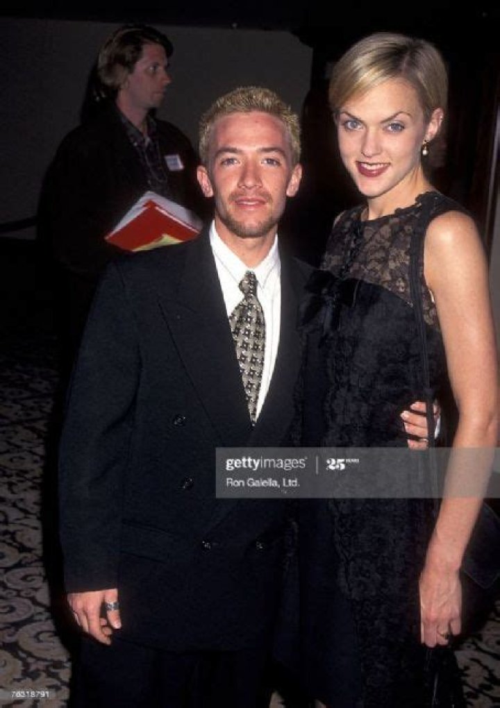 Elaine Hendrix Husband: A Comprehensive Look at Her Life, Career, and Marriage