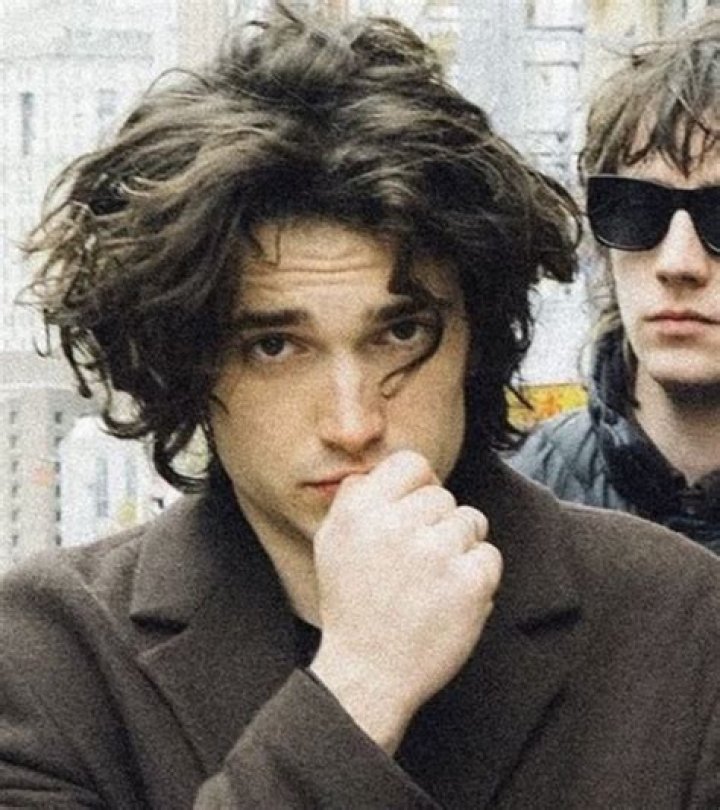 Elijah Hewson Height in cm: A Comprehensive Guide to the Rising Star