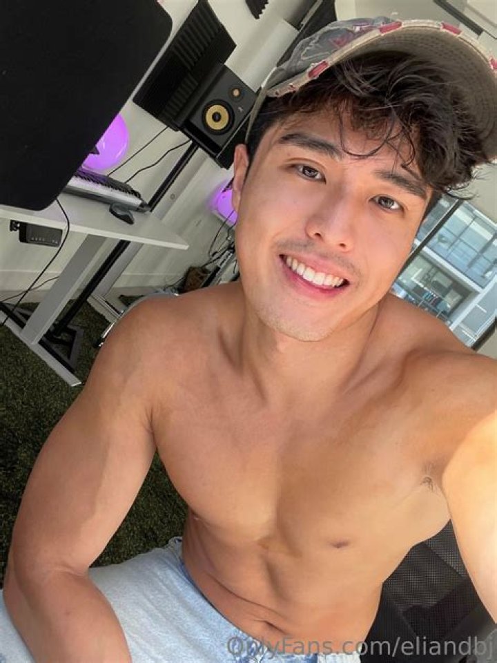 Discovering the World of Elixxxoffic: A Journey into Creativity and Innovation