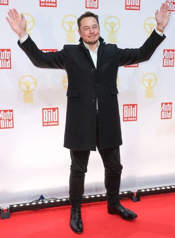 Exploring the Intriguing Height of Elon Musk