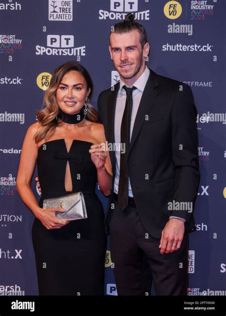 Unveiling the Life of Emma Rhys-Jones: A Journey Through Fame and Love