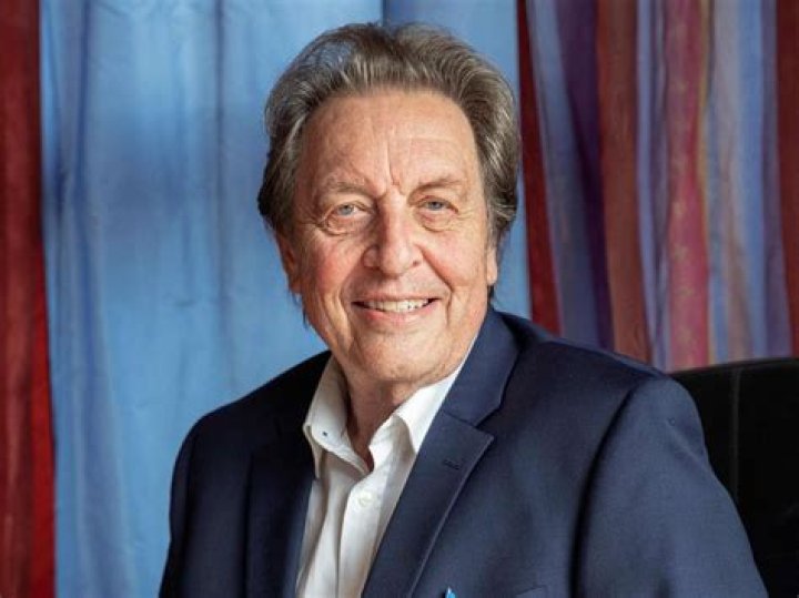 Unveiling the Life of Errol Musk: The Man Behind the Name