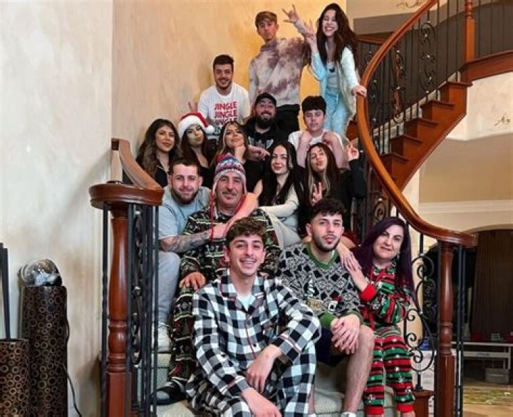 Faze Rug Ethnicity: Exploring the Background and Identity of a Gaming Icon