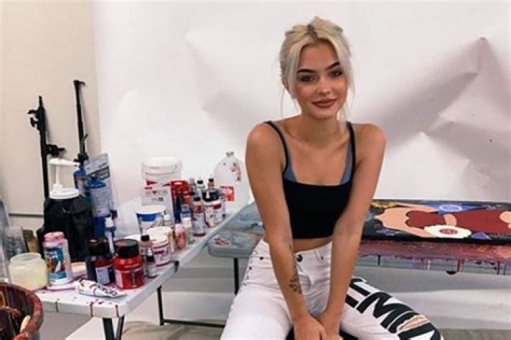 Exploring the Life and Legacy of Frankie Jean Sixx