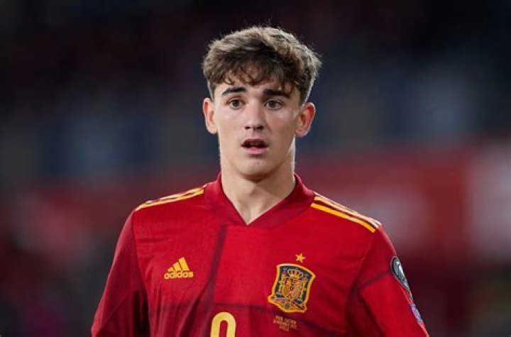 Discovering Gavi's Height in Feet: A Comprehensive Analysis