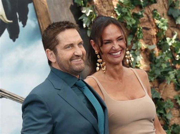 Unraveling the Intriguing Gerard Butler Relationship Saga