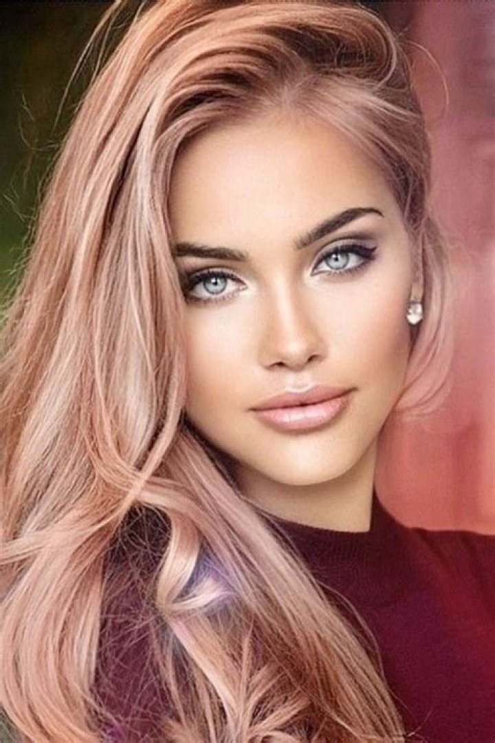 God I Love Beautiful Women: A Celebration of Beauty and Empowerment