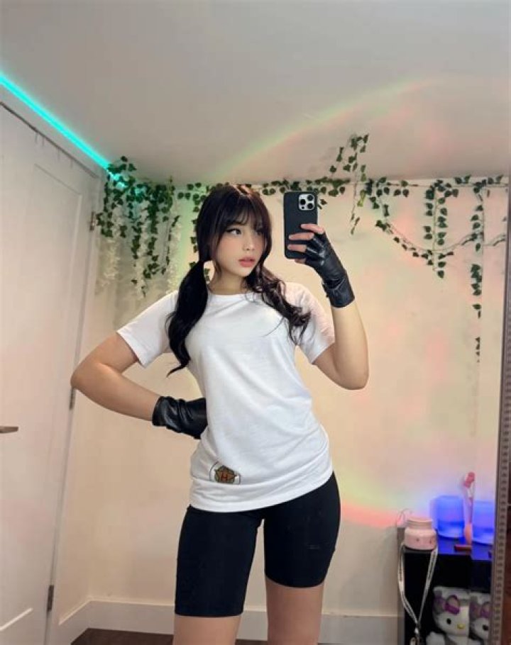 Discovering the World of Hanacutie: A Unique Journey