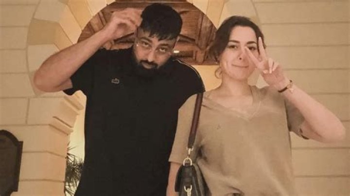 Unveiling Hania Aamir's Romantic Life: Who is Her Boyfriend?