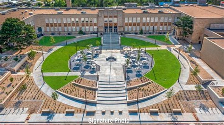 Exploring the Health Journey of Gloria Borger: Has She Been Sick?