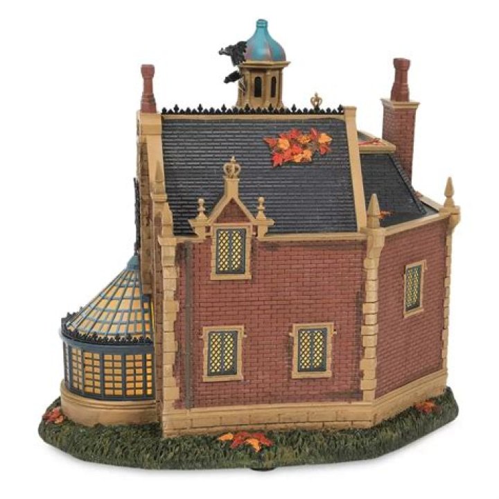 Haunted Mansion Light Up Music House from 1990s Disney Store: A Nostalgic Journey